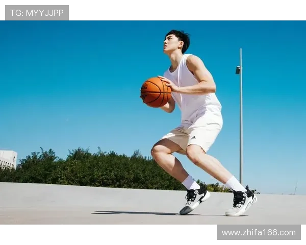 篮球巨星心声揭秘：从赛场到生活的真实故事与成长经历分享